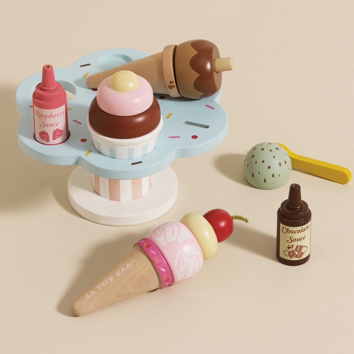 Wooden Ice Cream Stand & Toppings