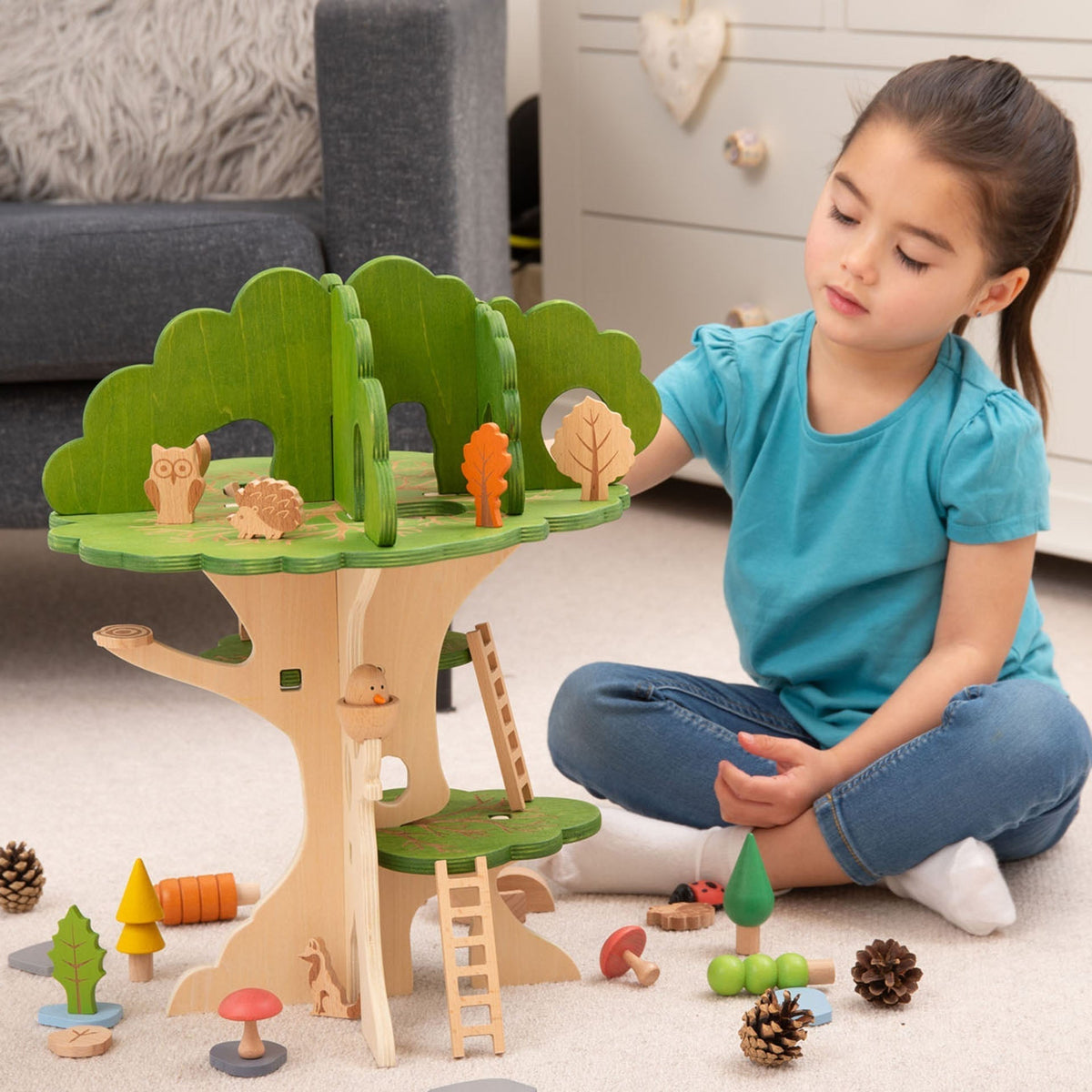 Woodland Trail Treehouse