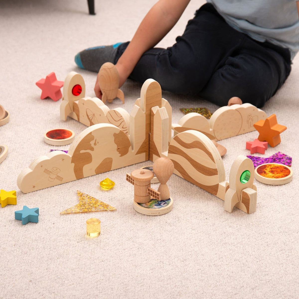 Space Discovery Dividers