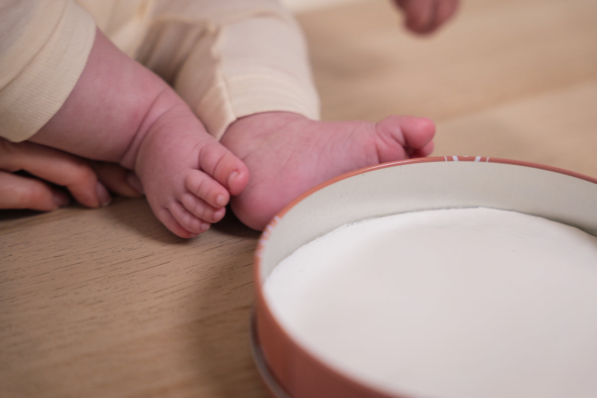 Petit Artichaut Baby Box Round - Rainbow Terracotta