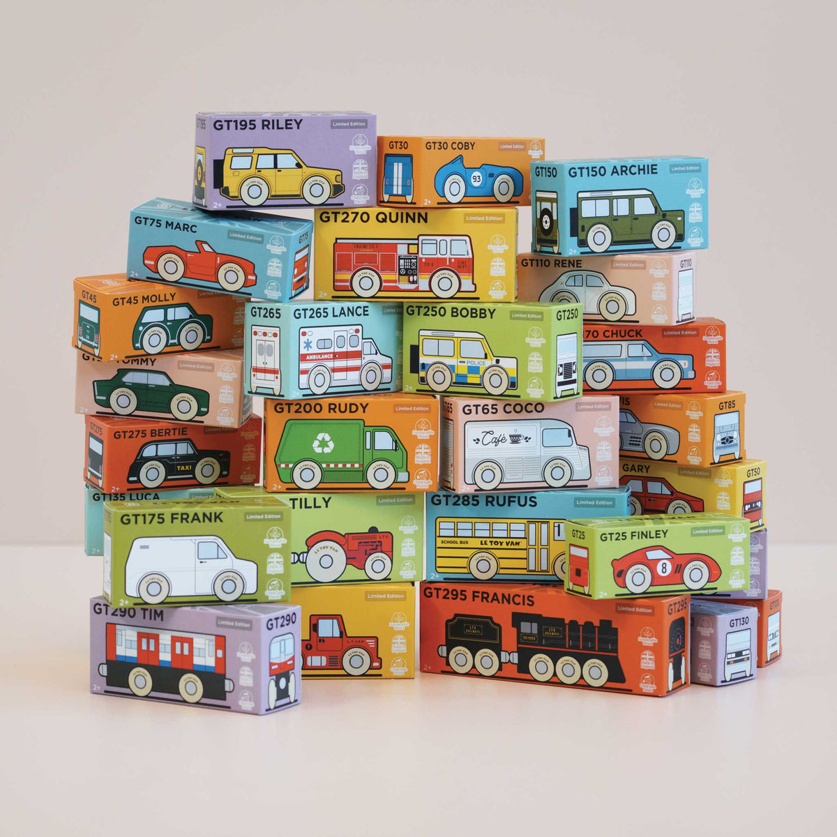 Le Toy Van No. 33 GT180 Toby: Wooden Truck