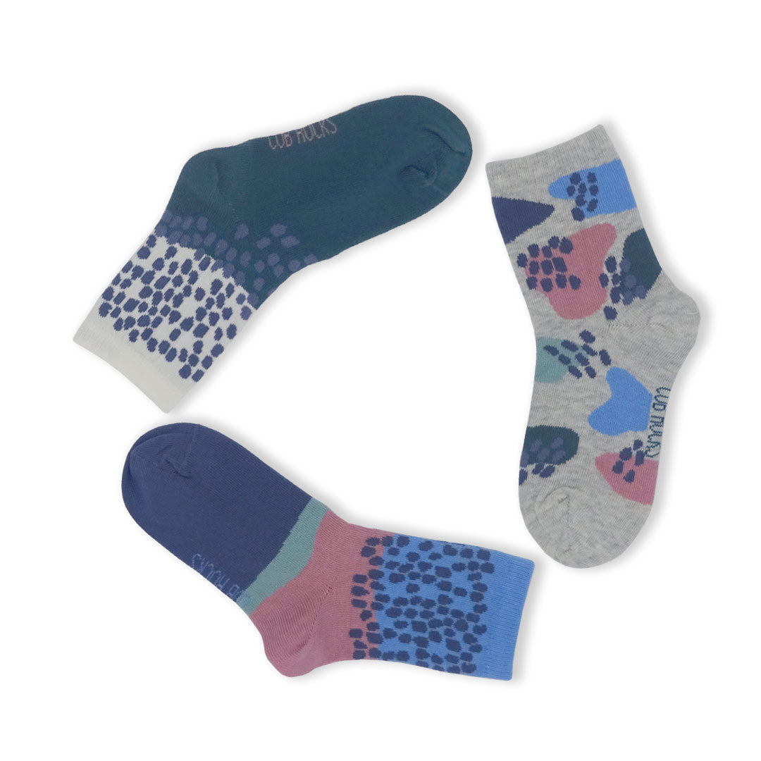 3 Pack Abstract Kids Sustainable Fashion Ankle Socks for Boys and Girls