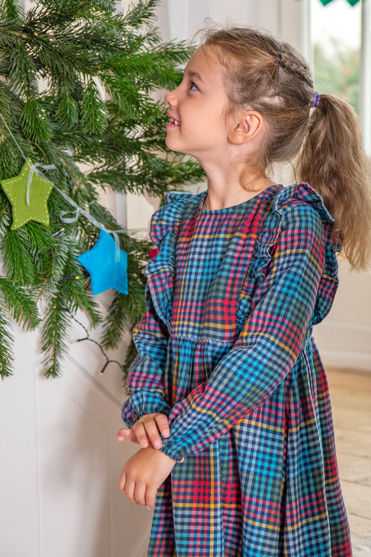 9-10 Years Clothing in Stock