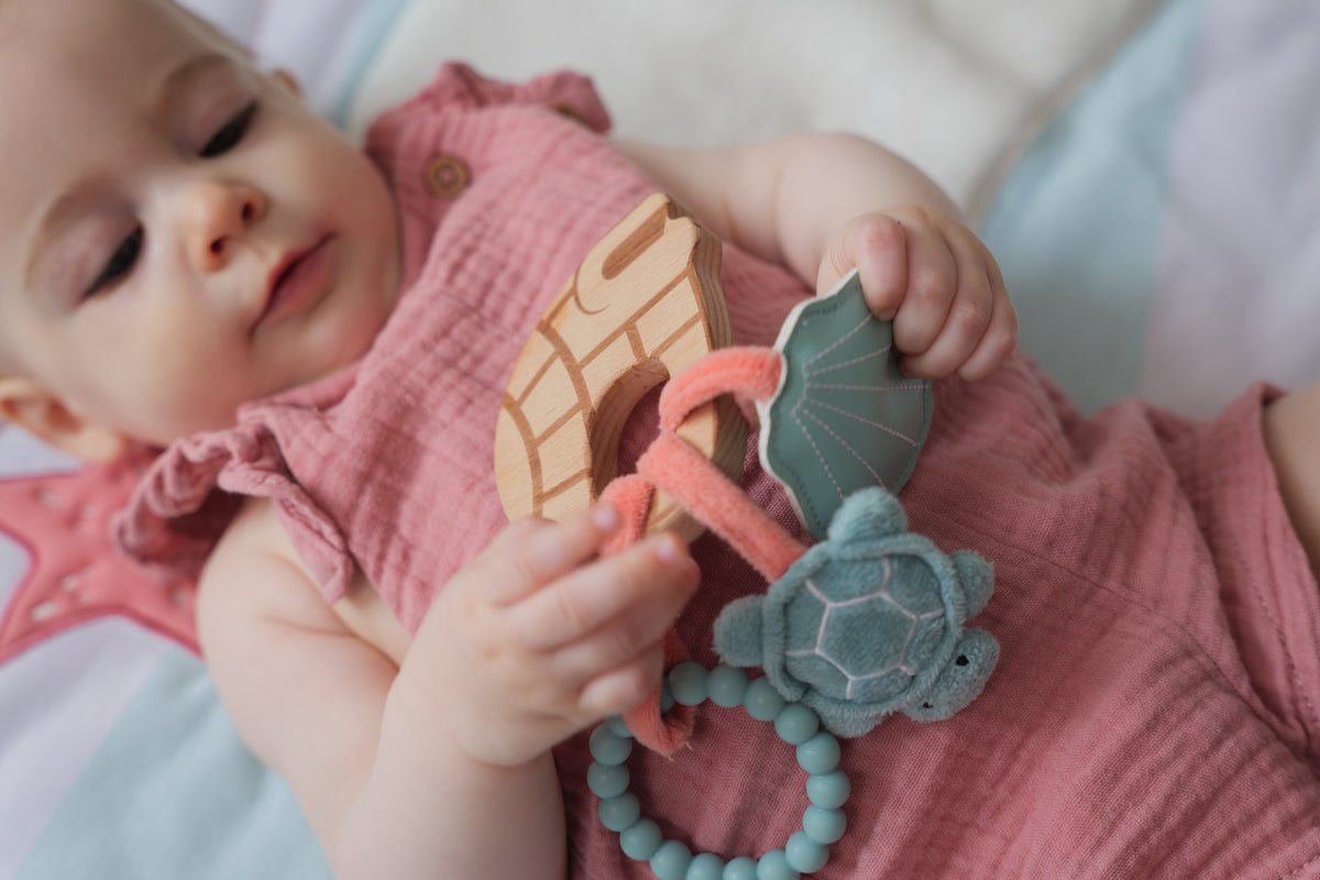 Little Big Friends Wooden rattle - Ocean