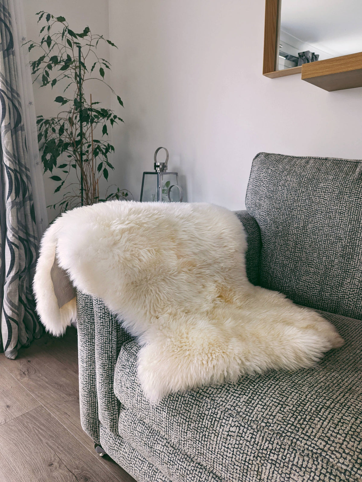 Natural Single Sheepskin Rugs British Skins S/M/L/XL