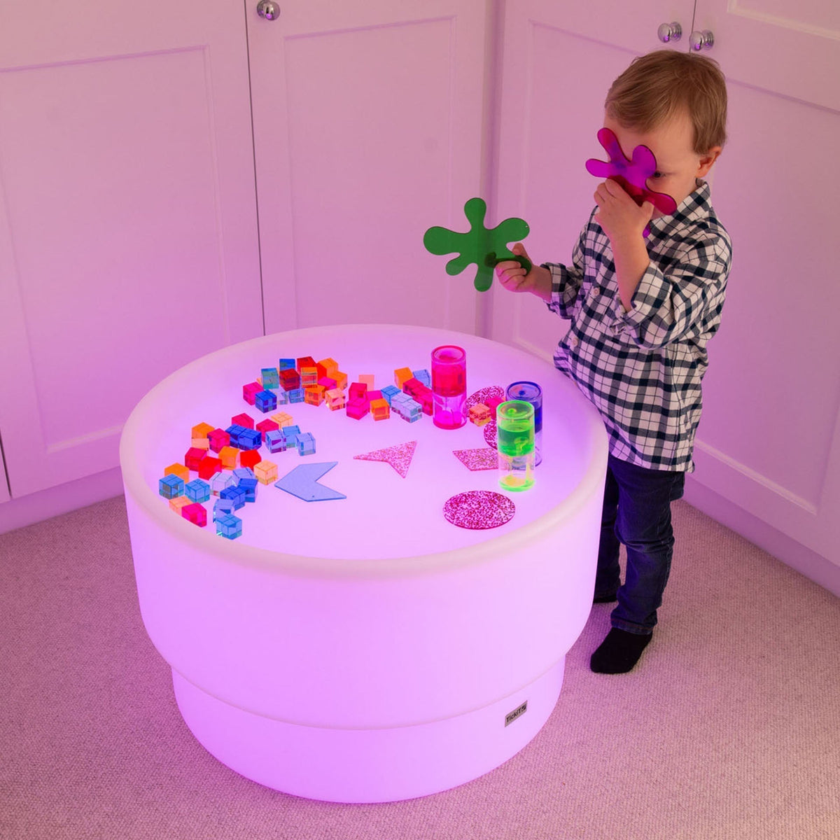 Discovery Glow Table