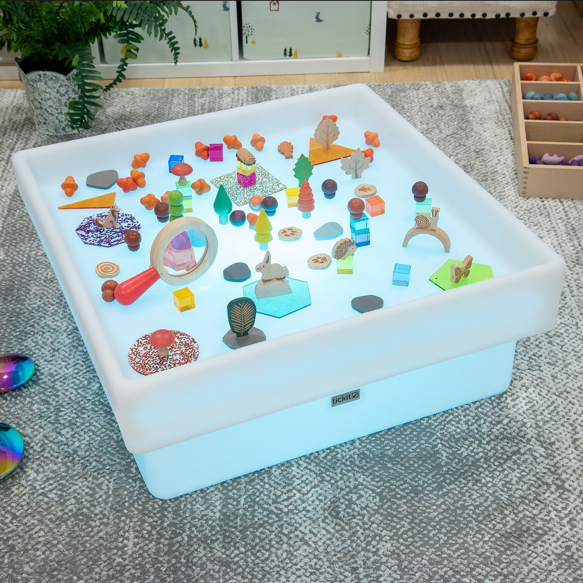 Discovery Glow Square Table