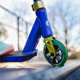 Chilli Base S Jumpstart Stunt Scooter: Blue/Yellow