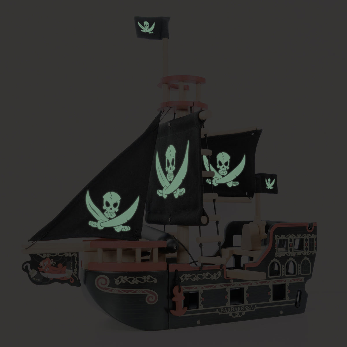 Le Toy Van Barbarossa Pirate Ship
