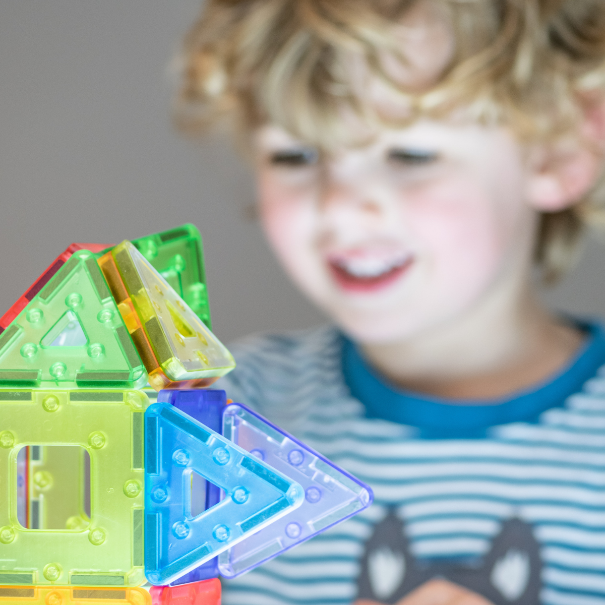 Translucent Polydron KinderMag Class Set