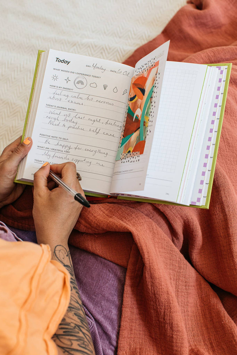 The Positive Student Planner | Journal for university study