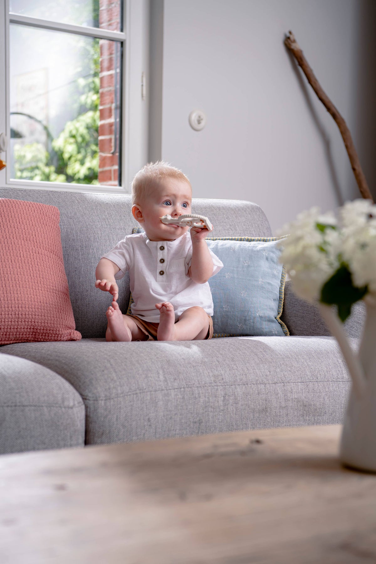 So Pure Sophie La Girafe Teething Ring - Natural Rubber
