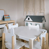 Kid's Table