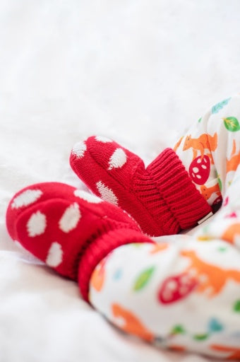 Frugi Noa Knitted Booties - Red/Mushroom