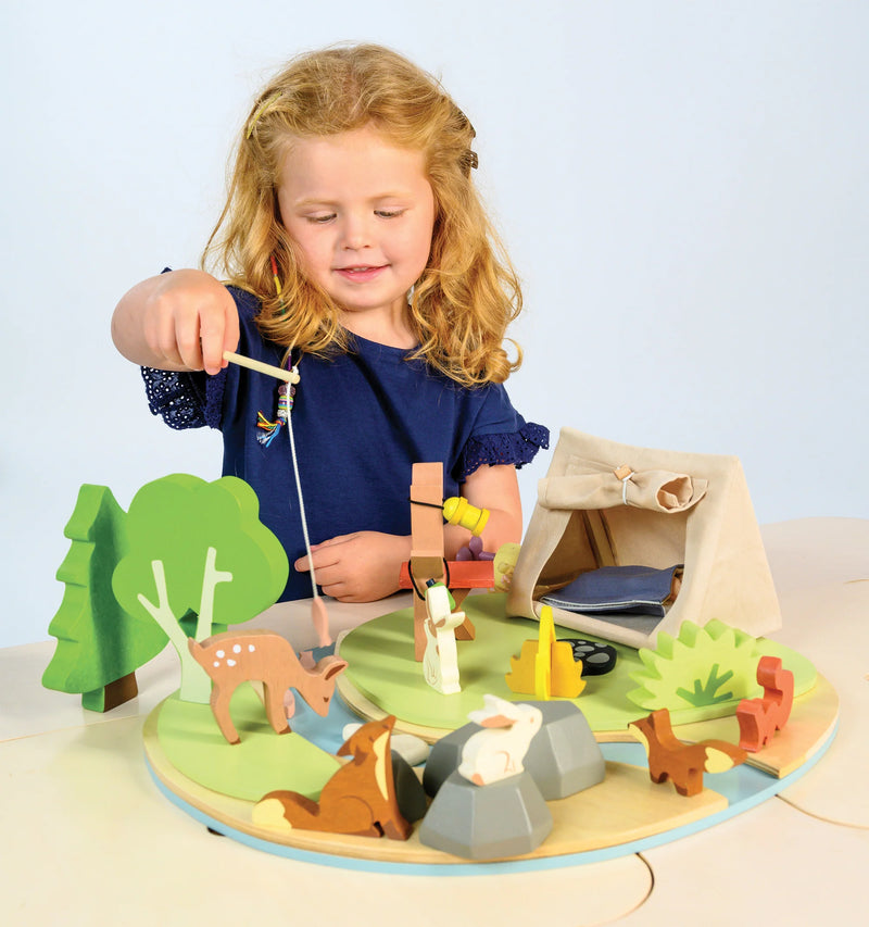 Tenderleaf Wildlife Camping Playset