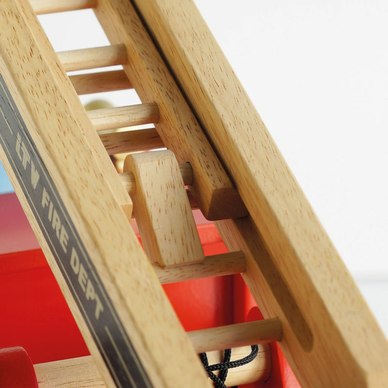 Le Toy Van Fire Engine Set Ele and Me Wells